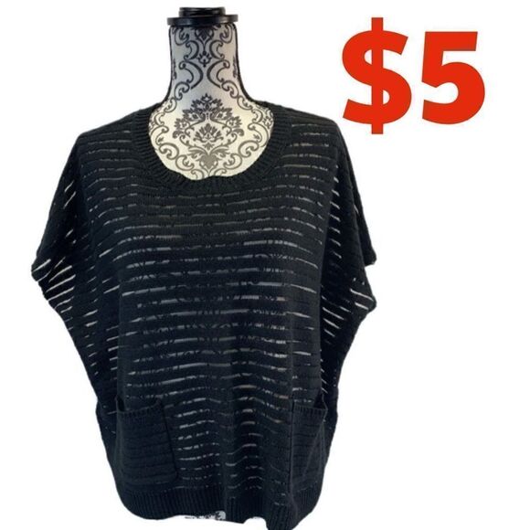 $5 ADD ON ITEM over sized see-through sweater with front pockets BCBGMAXAZRIA - Picture 1 of 14
